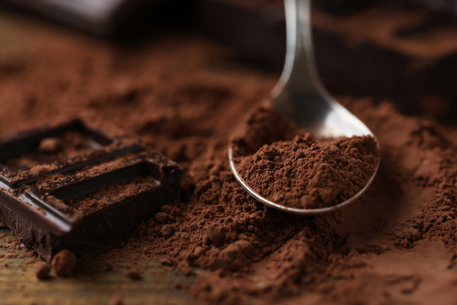 The Dark Temptation: Decoding the Allure and Benefits of Dark Chocolat ...